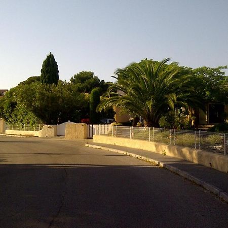 Superb Apartment With Balcony Near The Beach Saint-Raphaël Eksteriør billede