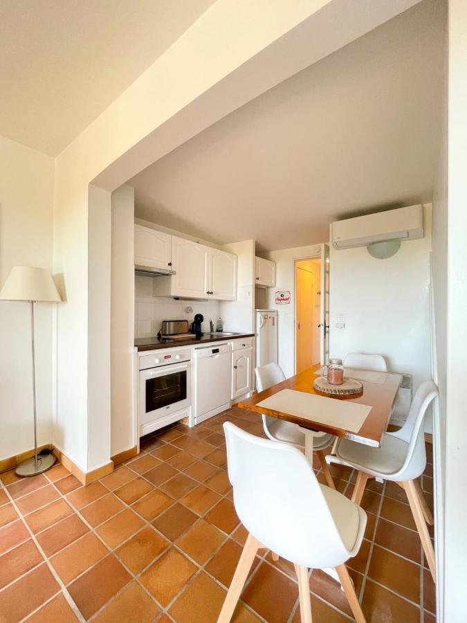 Superb Apartment With Balcony Near The Beach Saint-Raphaël Eksteriør billede