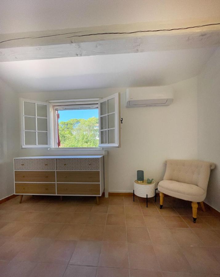 Superb Apartment With Balcony Near The Beach Saint-Raphaël Eksteriør billede